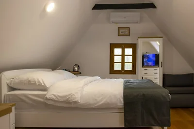 Villa 77 by Villas Guide