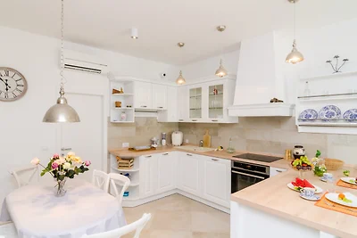 Villa Blue by Villas Guide