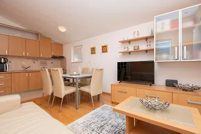 Apartman Fortuna pool-Makarska by Villas...