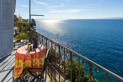 Feelgood apartment Opatija-Rijeka by Villas...