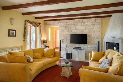 Villa Cehici by Villas Guide