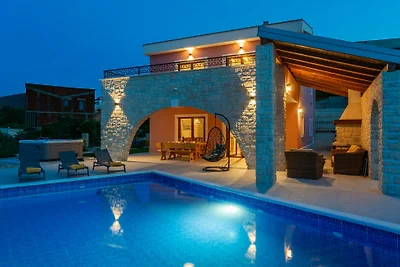 Holiday home Villa Vrbnik by Villas guide