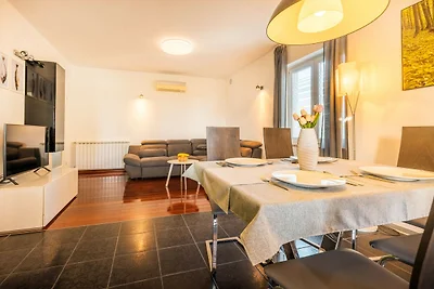 Villa Casa Lutoma by Villas Guide