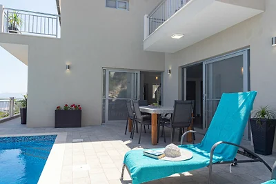 Villa Antonia by Villas Guide