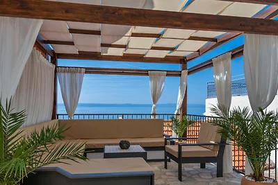 Villa Elizabeta Makarska by Villas Guide