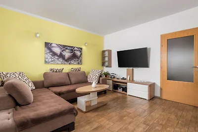 Villa Wally with outdoor pool by Villas Guide