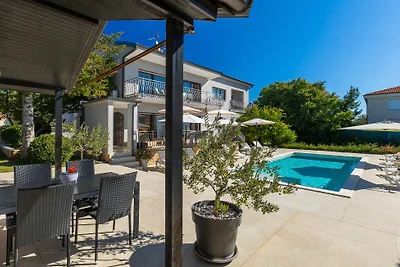 Villa Magnolia by Villas Guide