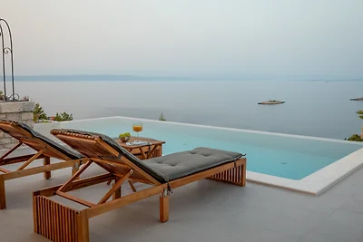 Villa Brig by Villas Guide