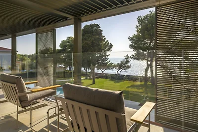 Pical Beach House by Villas Guide