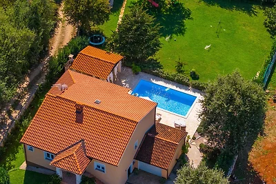 Villa Alma by Villas Guide