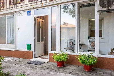 Sweet Apartment Ivana Rijeka by Villas Guide