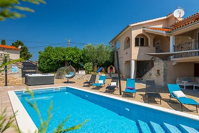 Villa RIA by Villas guide