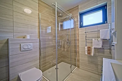 Holiday Home Lipa by Villas Guide