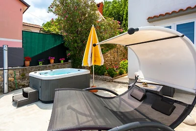 Apartman Zora 3 by Villas guide