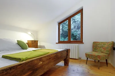 House sound of nature by Villas Guide