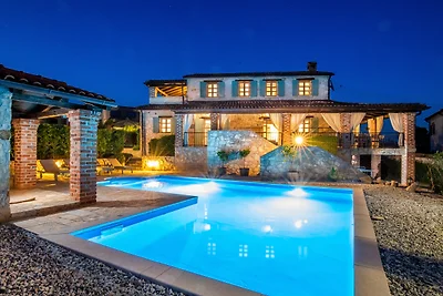 Villa Amyra by Villas Guide