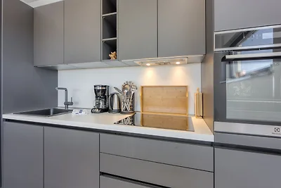 Apartment Adria 4 by Villas Guide