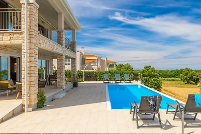 Villa Casa Nova by Villas Guide