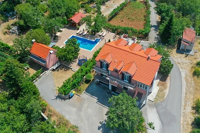 Villa Stipe - Makarska by Villas Guide