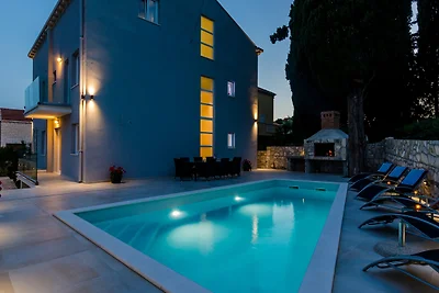 Villa Tesa by Villas Guide