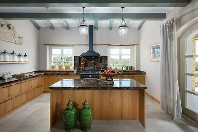 Villa Nevia by Villas Guide