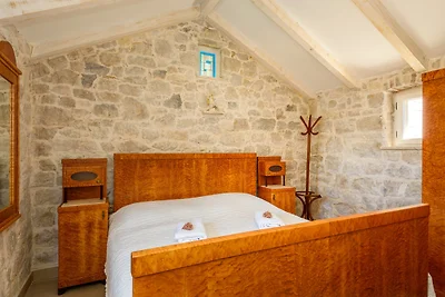 Villa Mendula -Orebic by Villas Guide