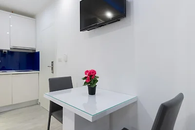 Studio Apartman Mia 1 - Omiš by Villas Guide