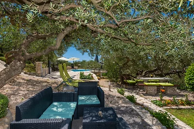 Villa Radic - Makarska by Villas Guide