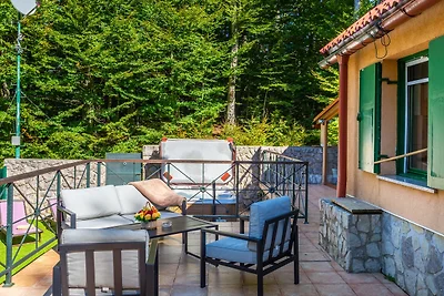 Holiday Home Villa Rosemary by Villas Guide