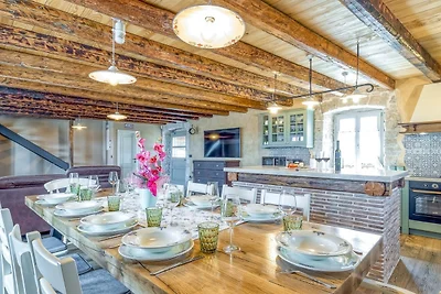 Villa Kata by Villas Guide