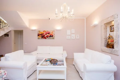 Villa Blue by Villas Guide