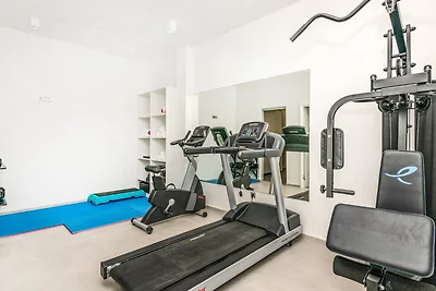 Sunny Lux Villa 3 in Makarska by Villas Guide