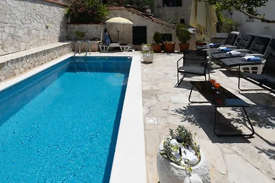 Villa Tina Desne by Villas Guide