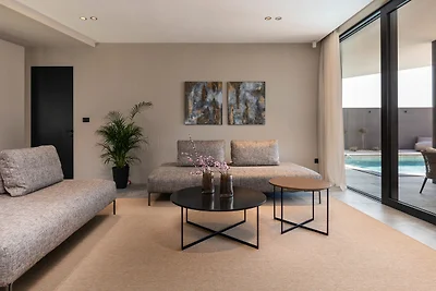 Villa Aruna by Villas Guide