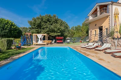 Villa Ema - Makarska by Villas Guide