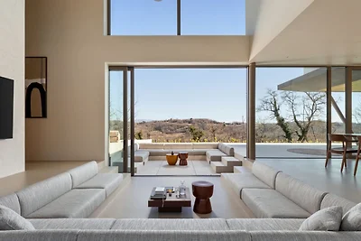 Villa bOX by Villas Guide