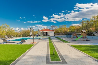 Villa Lea-Makarska by Villas Guide