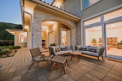 Vila Natura 4 - Opatija by Villas Guide