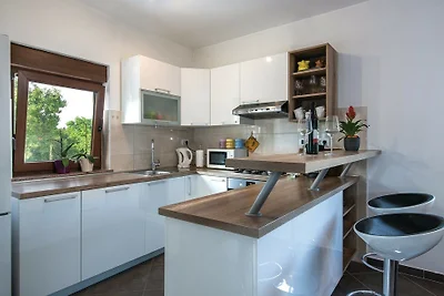 House Luna by Villas Guide