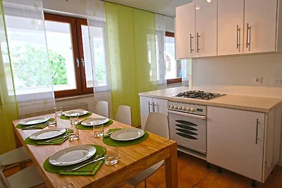 apartman za odmor Obiteljski odmor Cesarica