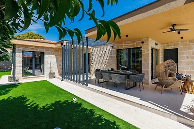 Villa Ema by Villas Guide