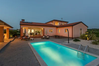 Villa Sv. Anna by Villas Guide