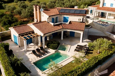 Villa Torre IV by Villas Guide