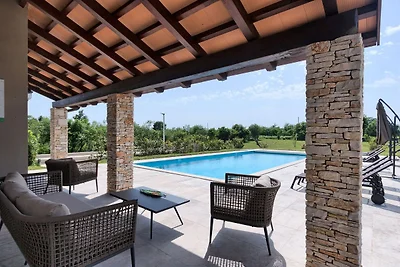 Villa Stancija Cabrunici by Villas Guide