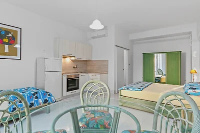 Apartment Petrinic - Studio M by Villas Guide