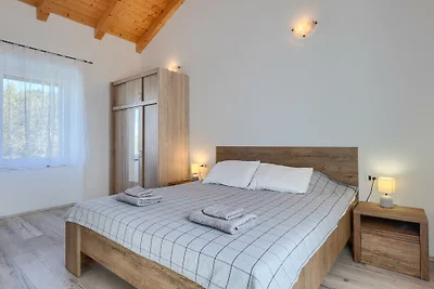 House Luna by Villas Guide