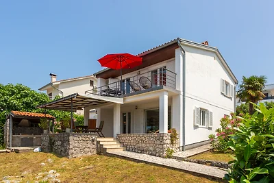 Apartman Sunshine Njivice Krk by Villas Guide