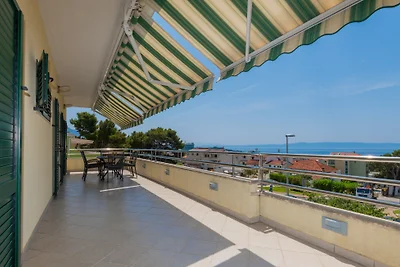 Apartman KAM - Makarska by Villas Guide