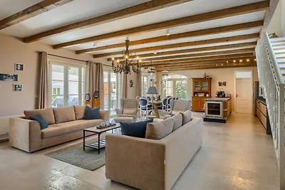 Villa Monte by Villas Guide
