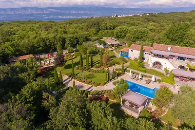 Cypress & Olive House by Villas Guide